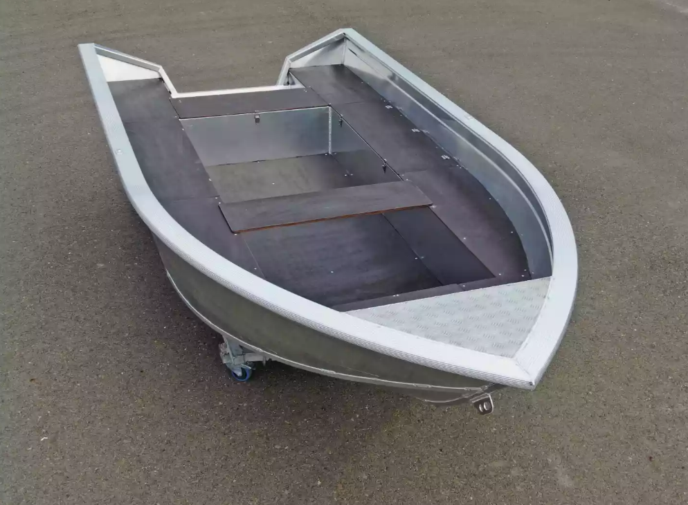 Алюминиевая лодка  Неман-420 в Пушкино
