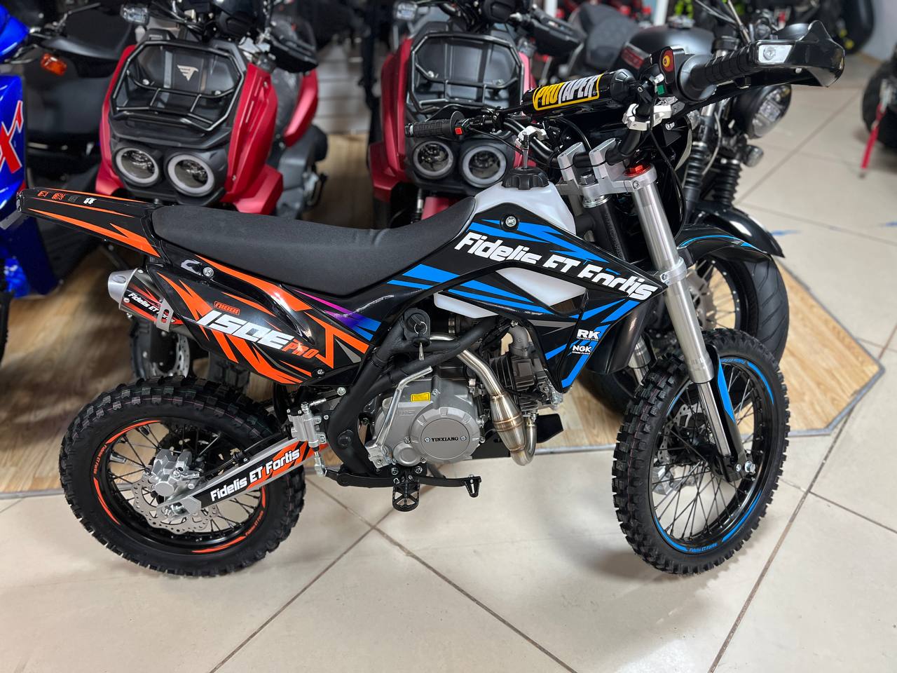 Мотоцикл (питбайк) PROMAX FIDET (ФАЙДЕТ) 190E PRO 17/14 в Пушкино