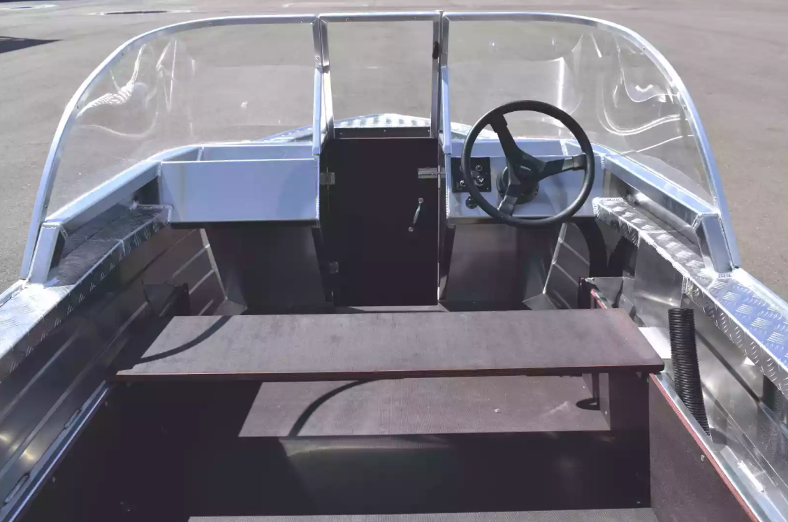 Алюминиевая лодка Wyatboat-390 DCM в Пушкино