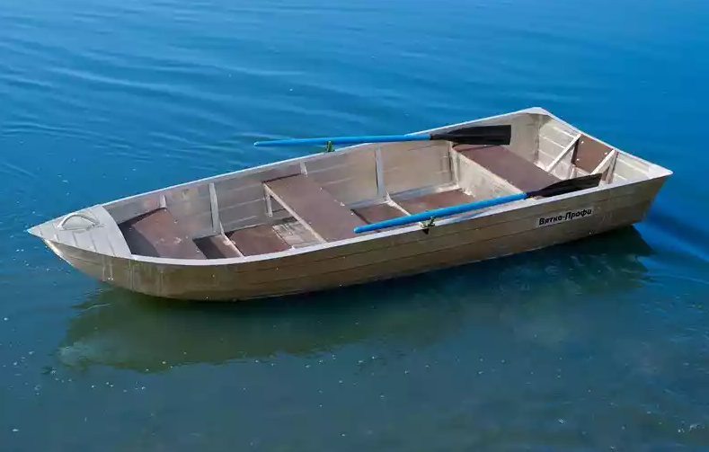 Алюминиевая лодка Вятка-Профи 32 в Пушкино