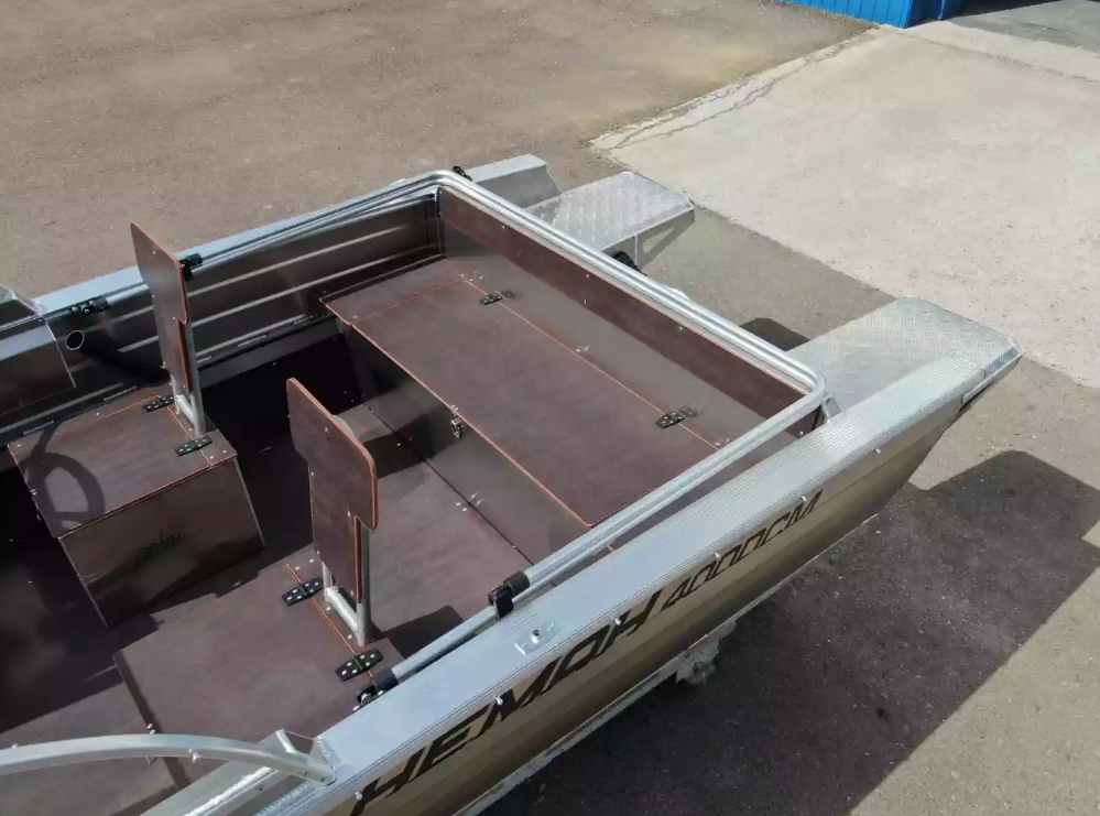 Алюминиевая лодка  Неман-400 DCM NEW в Пушкино