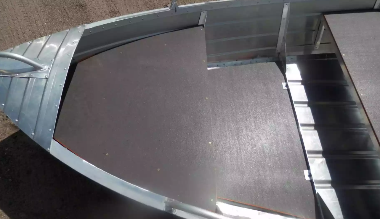 Алюминиевая лодка Вятка-Профи 32 в Пушкино