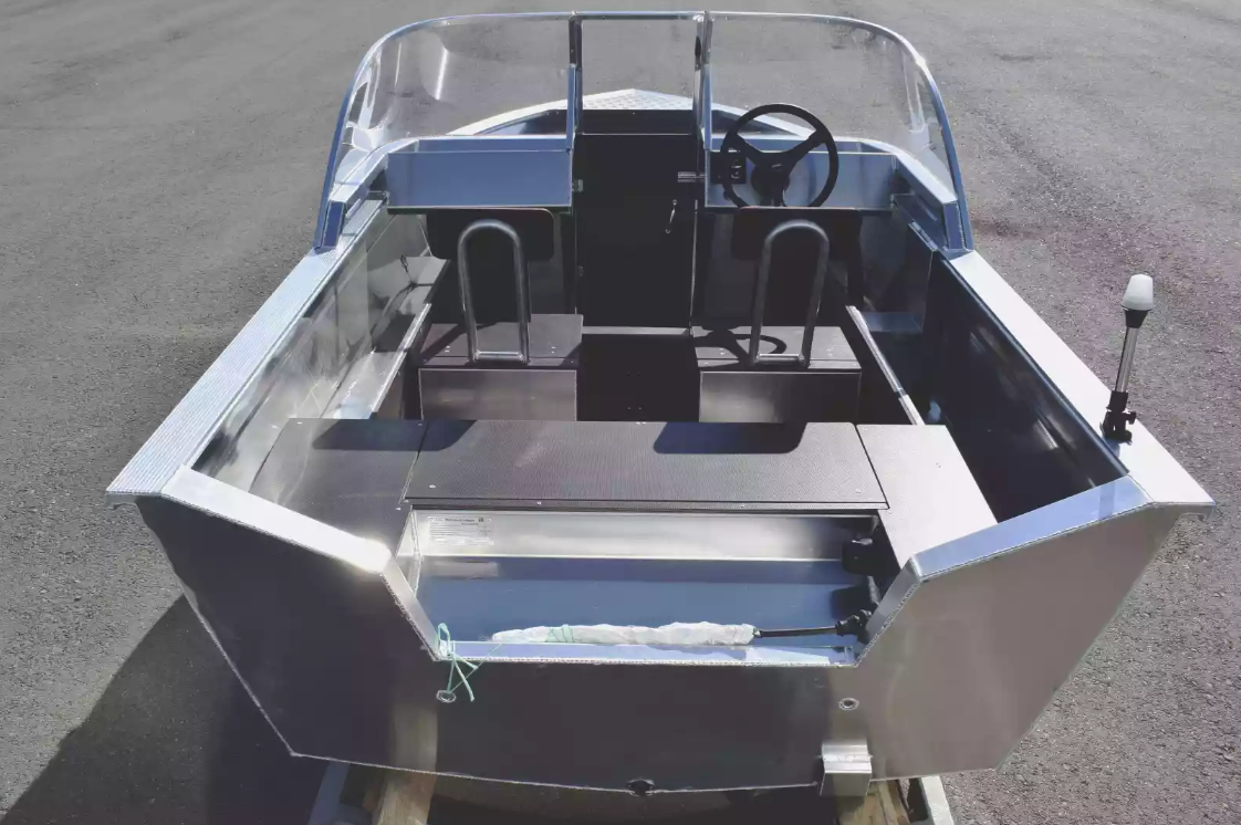 Алюминиевая лодка  Неман-400 DCM в Пушкино