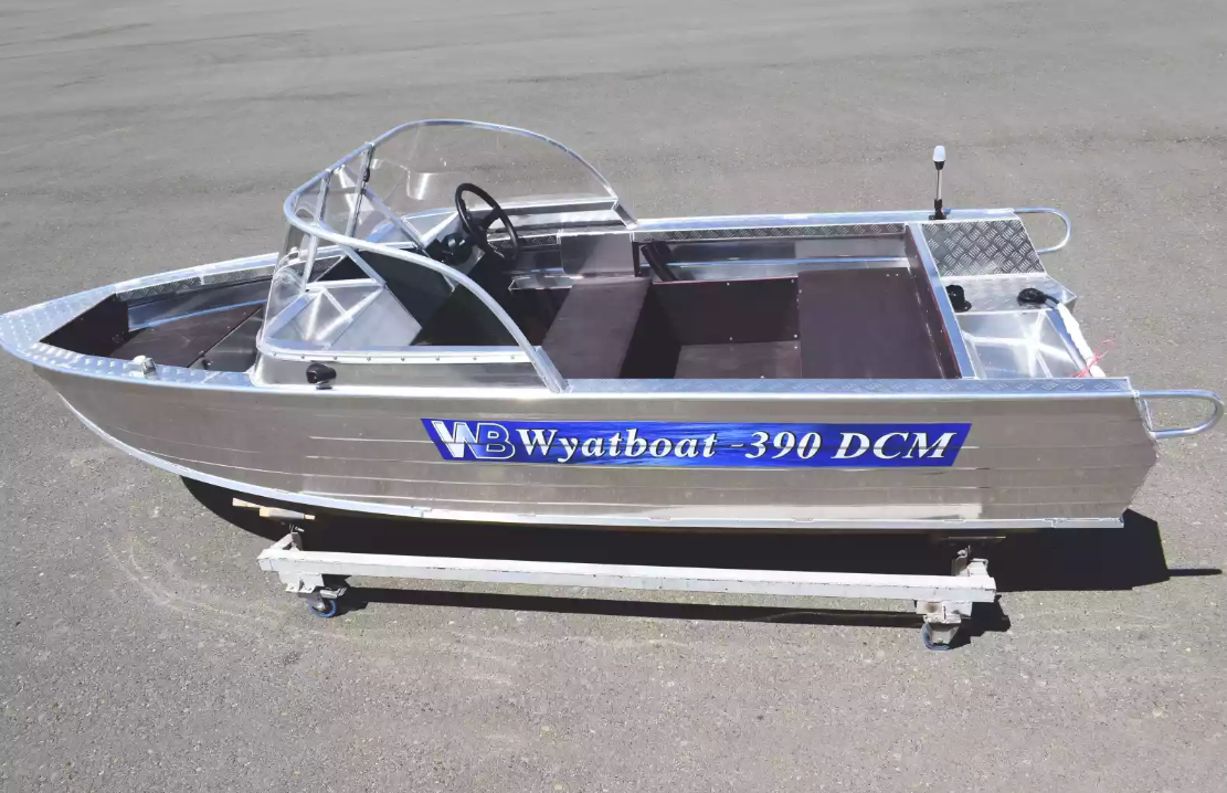 Алюминиевая лодка Wyatboat-390 DCM в Пушкино
