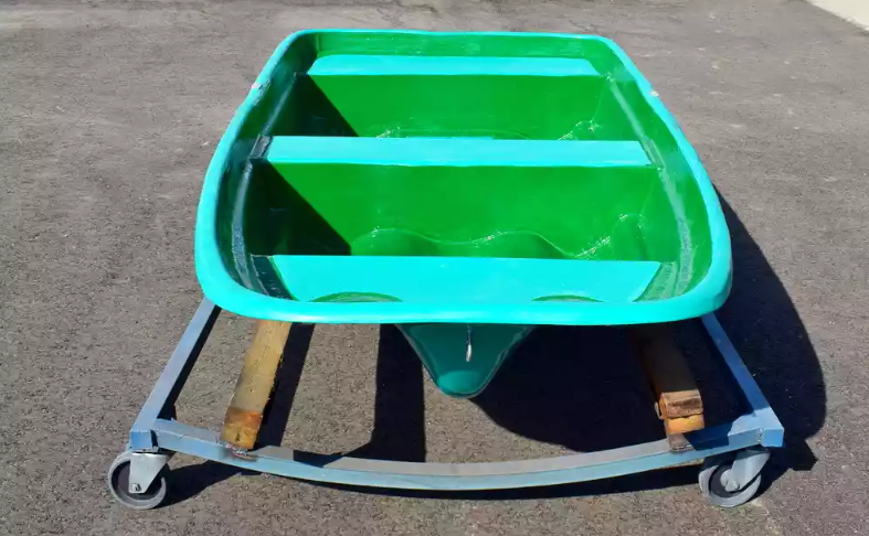 Стеклопластиковая лодка Старт (тримаран) в Пушкино