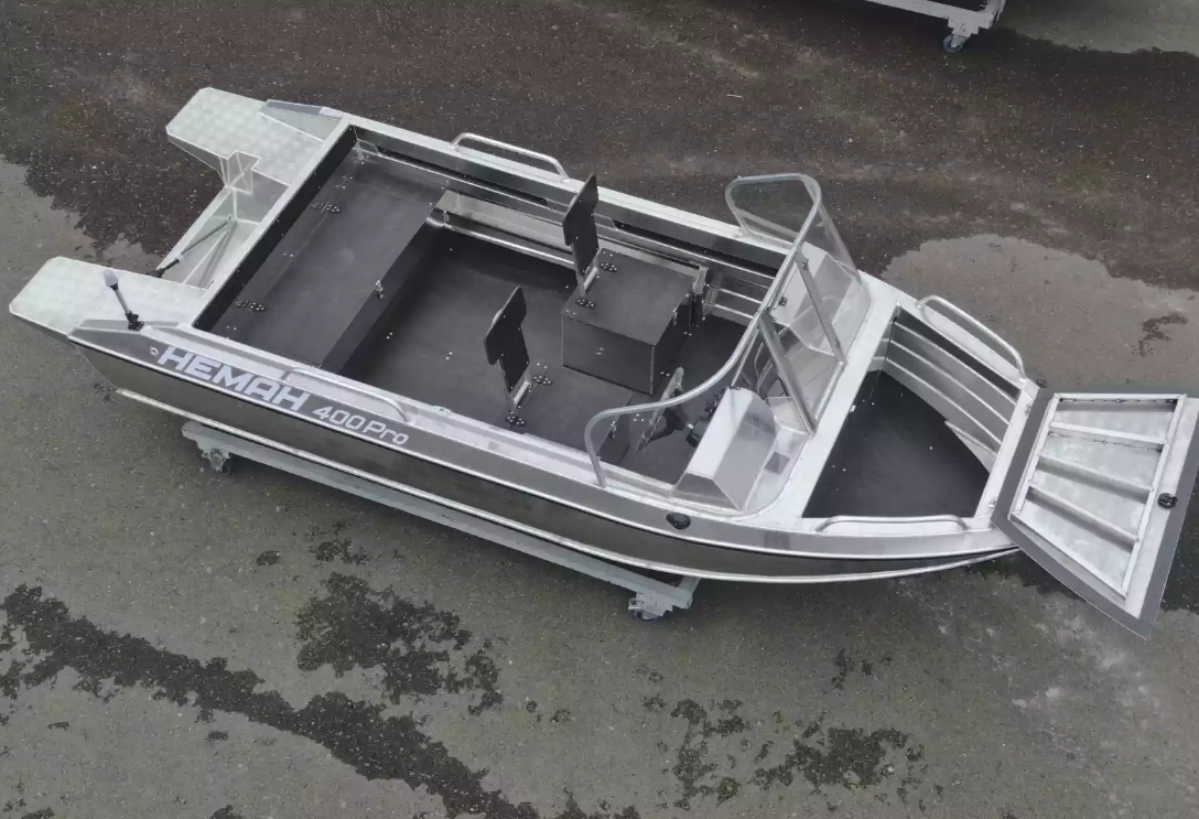 Алюминиевая лодка  Neman-400 PRO в Пушкино