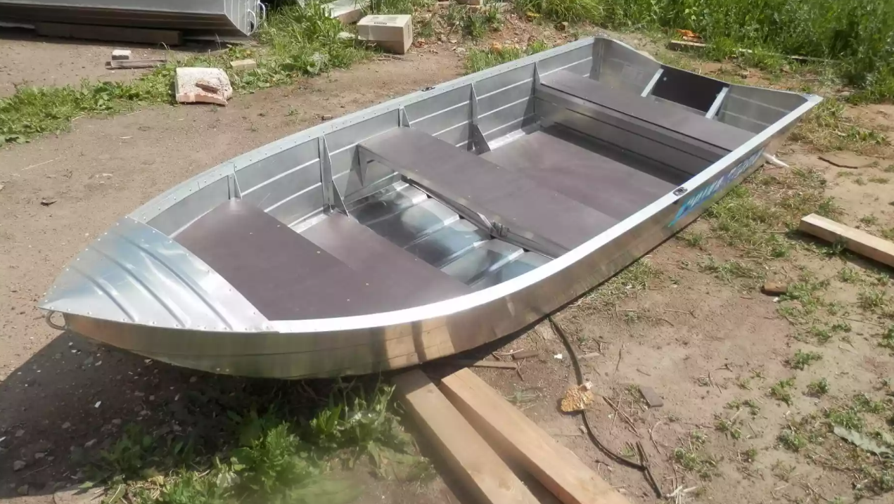 Алюминиевая лодка Вятка-Профи 32 в Пушкино