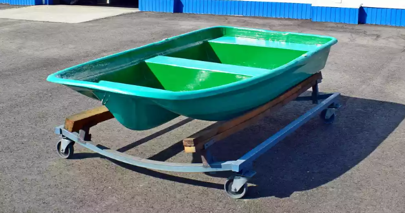 Стеклопластиковая лодка Старт (тримаран) в Пушкино