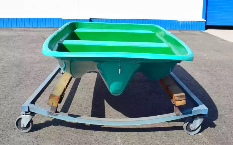 Стеклопластиковая лодка Старт (тримаран) в Пушкино