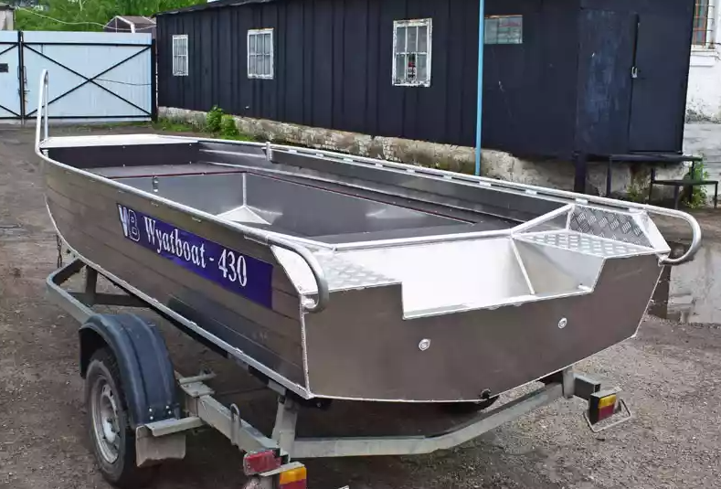 Алюминиевая лодка  Wyatboat-430 Master в Пушкино