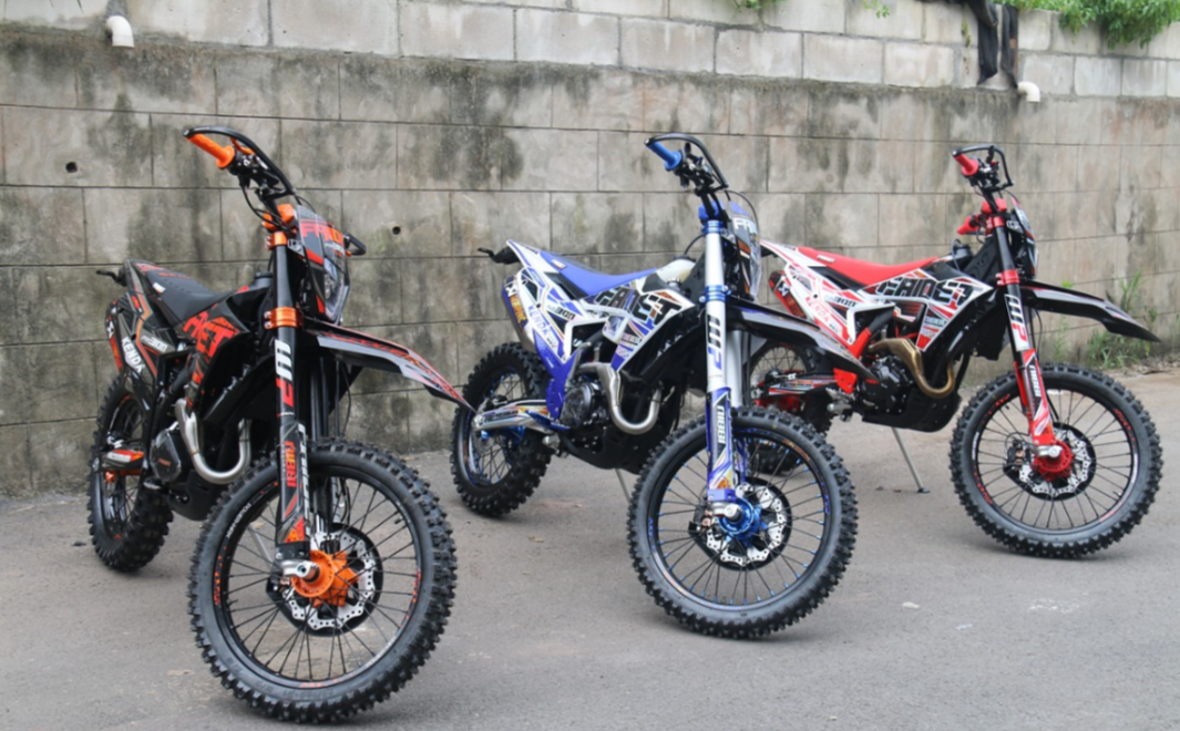 Кроссовый мотоцикл FAIDET NC300S ULTRA WP в Пушкино