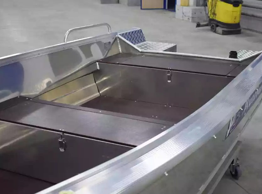 Алюминиевая лодка  Wyatboat-430 Р в Пушкино