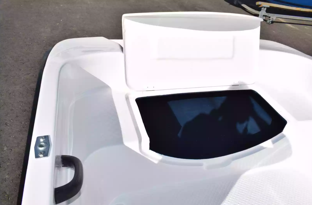 Стеклопластиковая лодка Пингвин (тримаран) в Пушкино