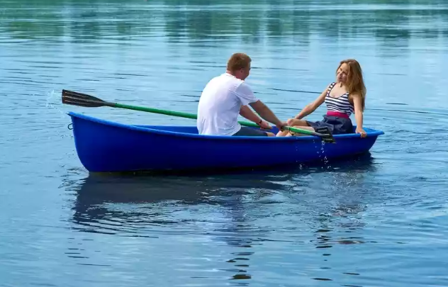 Стеклопластиковая лодка Дельфин в Пушкино