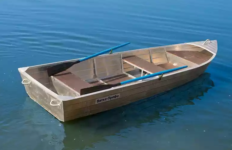 Алюминиевая лодка Вятка-Профи 32 в Пушкино