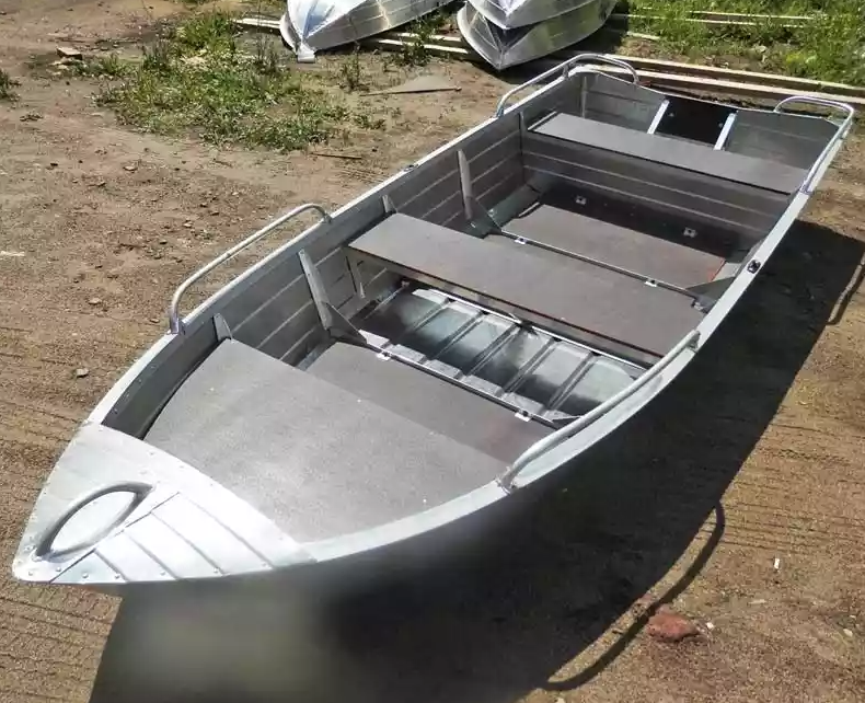 Алюминиевая лодка Вятка-Профи 37 в Пушкино