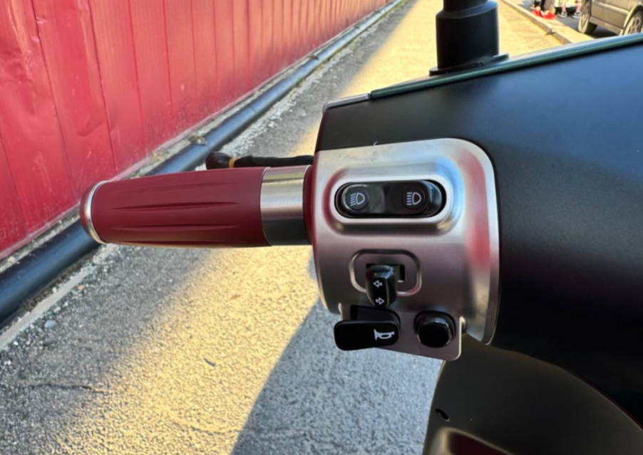 Скутер PROMAX Miami 240 (49) в Пушкино