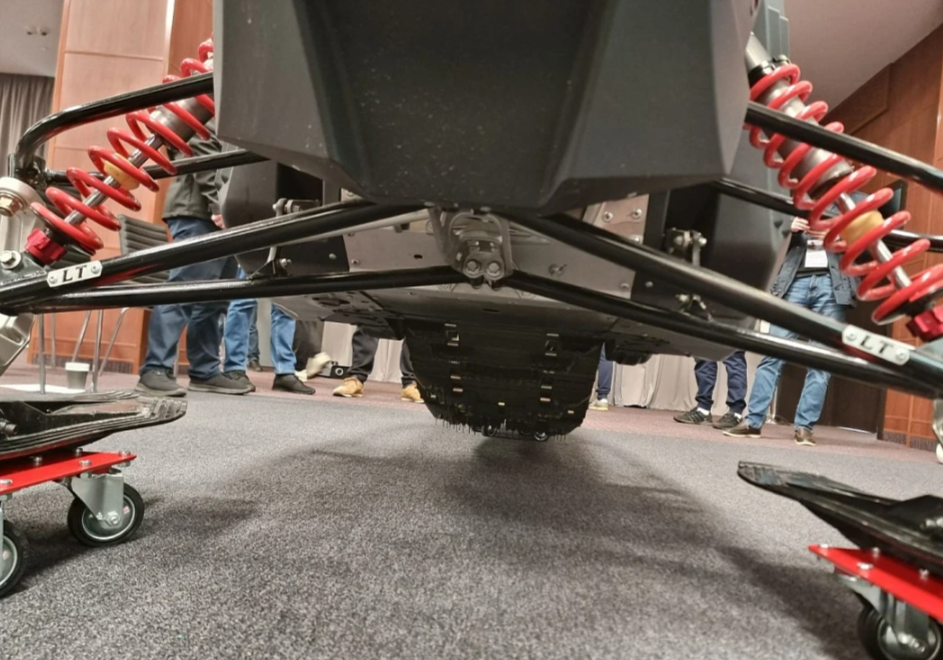 Снегоход AODES Siberiacross 1000 SWT 600mm LCD 6.8 в Пушкино