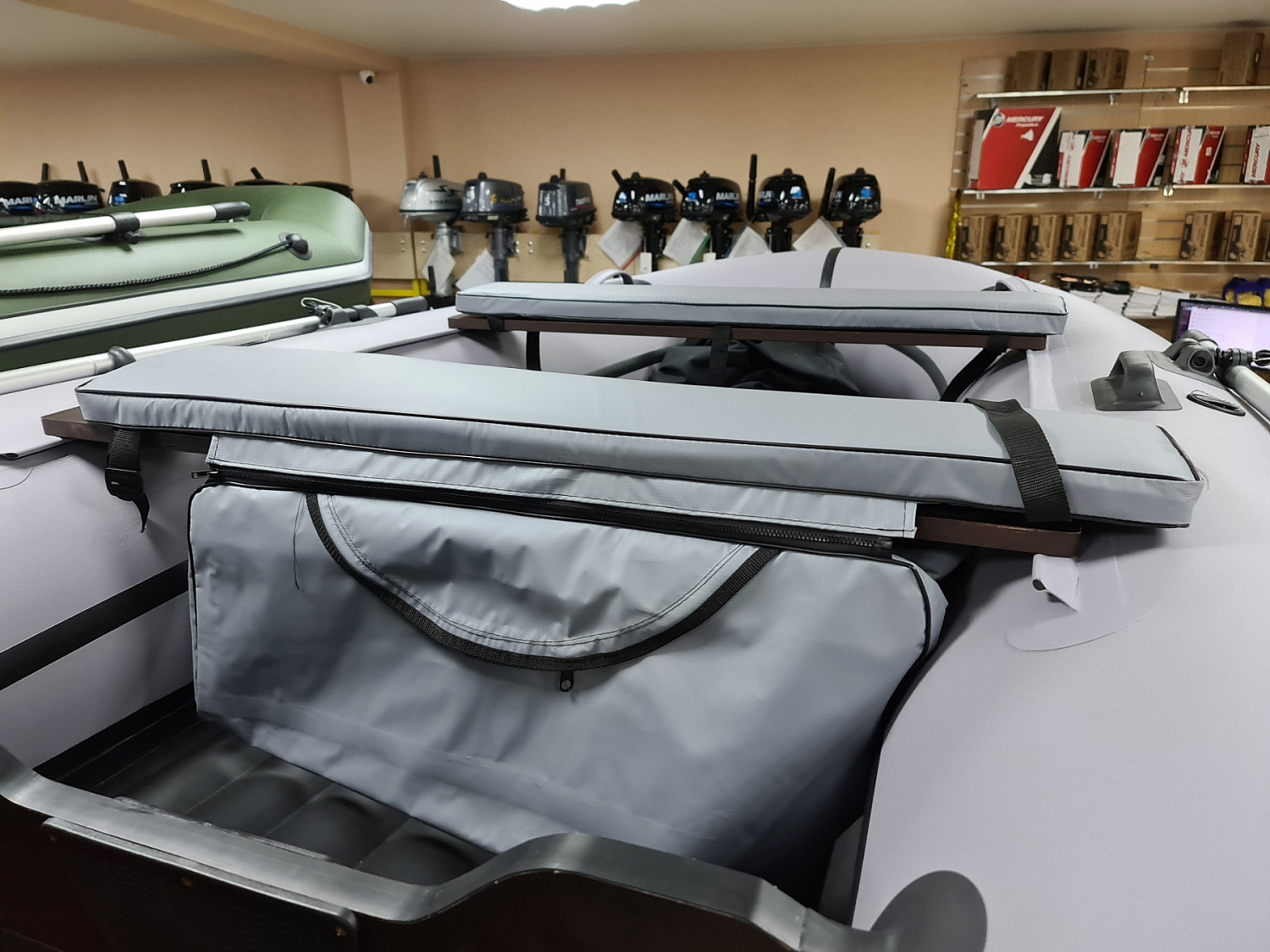 КОМПЛЕКТ МЯГКИХ НАКЛАДОК С СУМКОЙ ДЛЯ ЛОДОК 110Х20 СЕРЫЙ в Пушкино