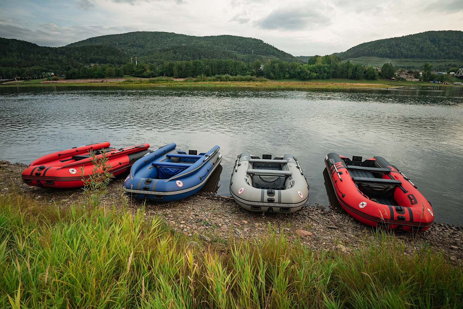 Лодка MISHIMO RIVER FJET PRO 410  под водомет в Пушкино