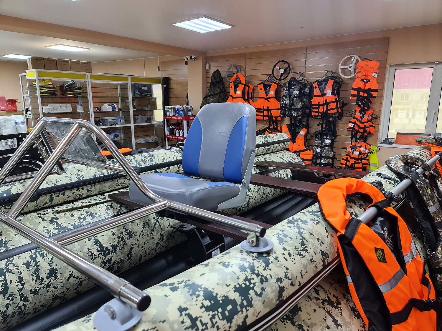 КРЕСЛО МЯГКОЕ РАСКЛАДНОЕ С ПОВОРОТНЫМ МЕХАНИЗМОМ ДЛЯ ЛОДОК в Пушкино