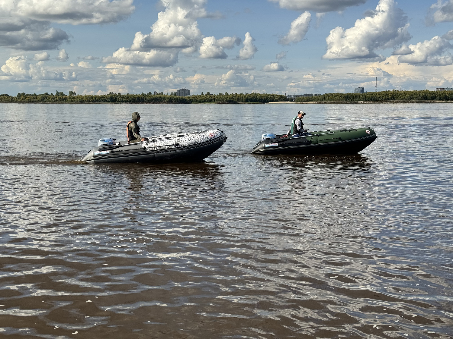 Лодка MISHIMO BIG FLOOR 440 в Пушкино