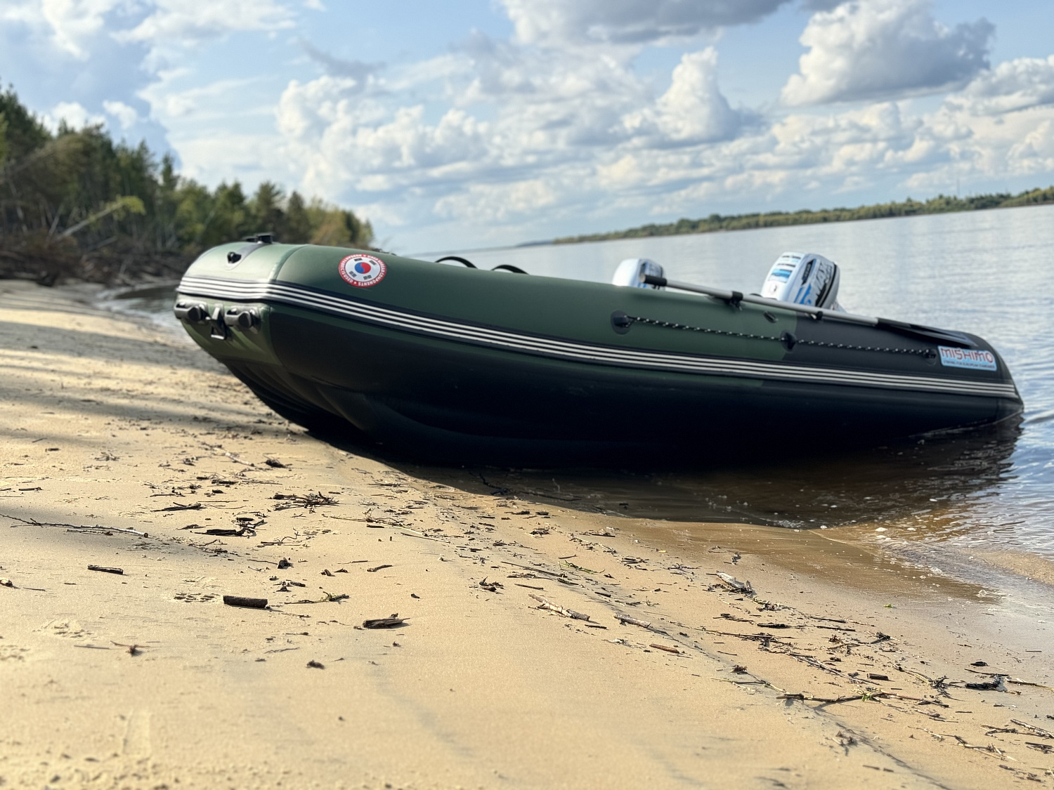 Лодка MISHIMO BIG FLOOR 400 в Пушкино